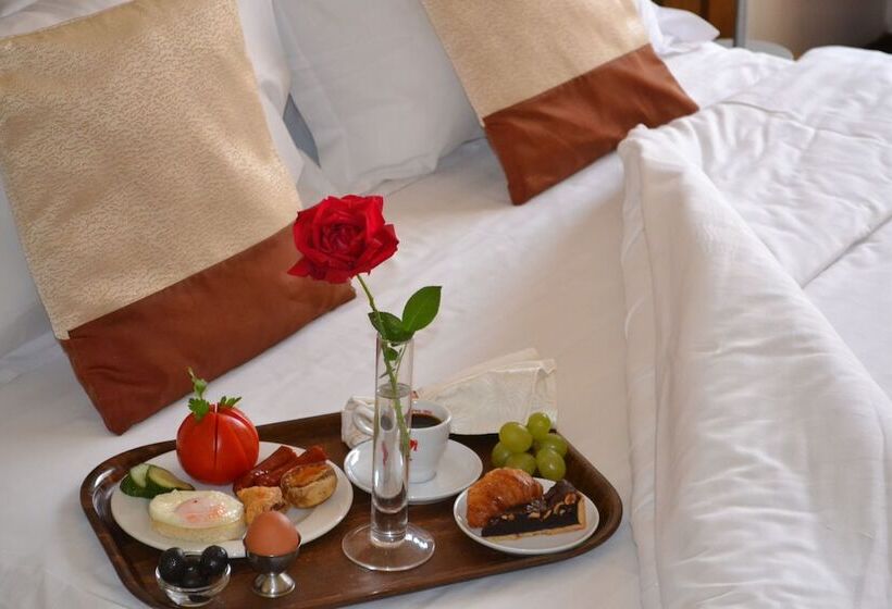 스위트, Phoenicia Comfort