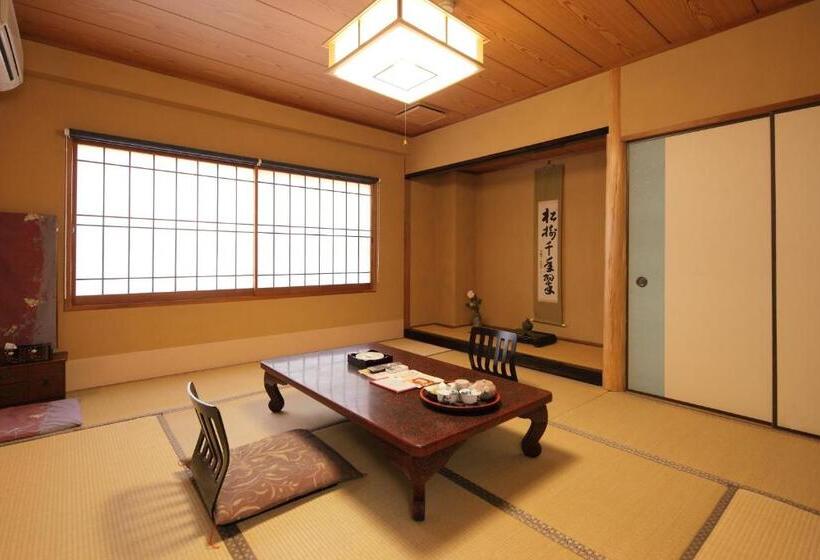 Номер Стандарт, Ryokan Oomuraya