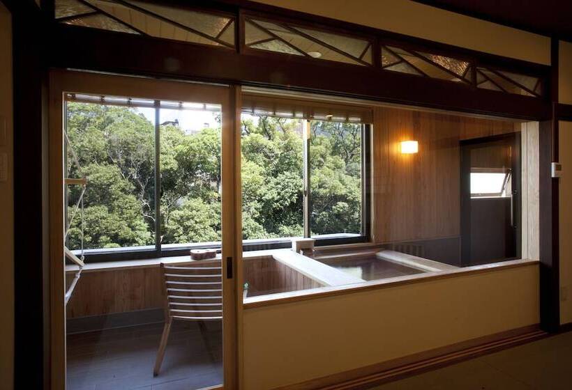 Номер Стандарт, Ryokan Oomuraya
