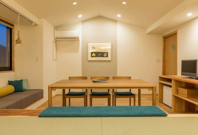Люкс, Ryokan Oomuraya
