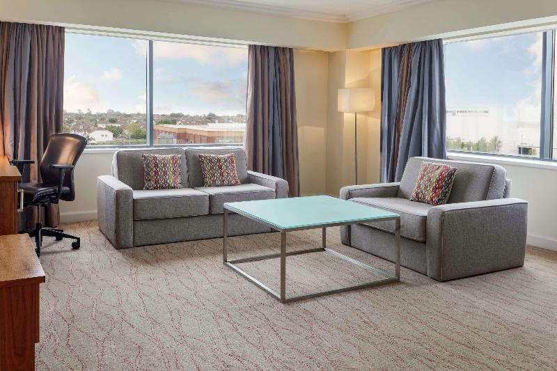 장애인을 위한 스위트, Holiday Inn Express & Suites Golden, An Ihg