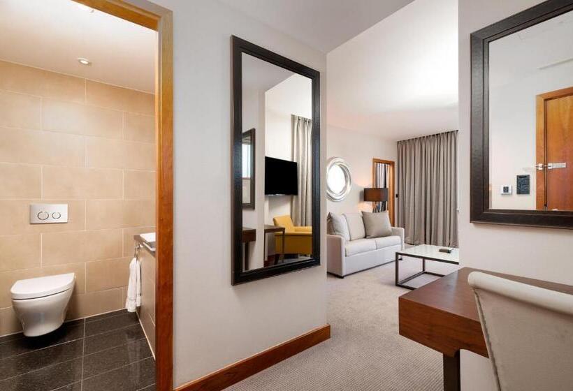 Полулюкс Кровать Кинг, Intercontinental London  The O2