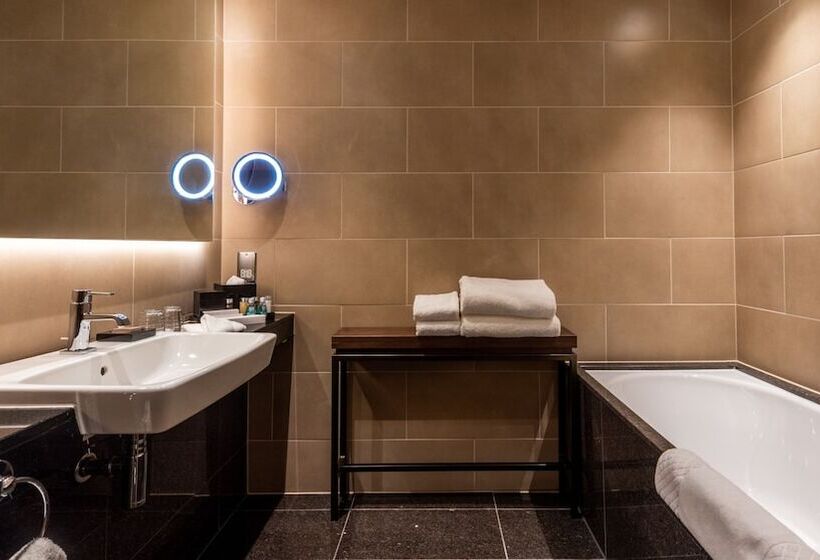 Номер Классика Двуспальная Кровать, Intercontinental London  The O2