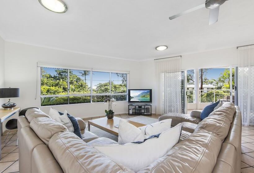 شقة 3 غرف, The Lookout Resort Noosa