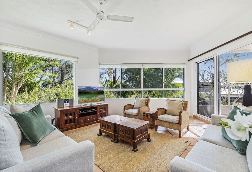 شقة 3 غرف, The Lookout Resort Noosa