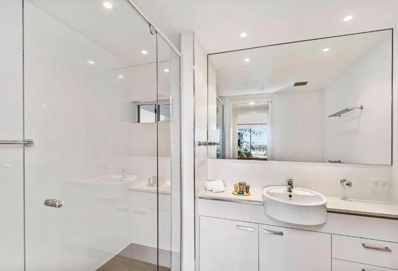شقة 3 غرف مطلة على البحر, The Lookout Resort Noosa