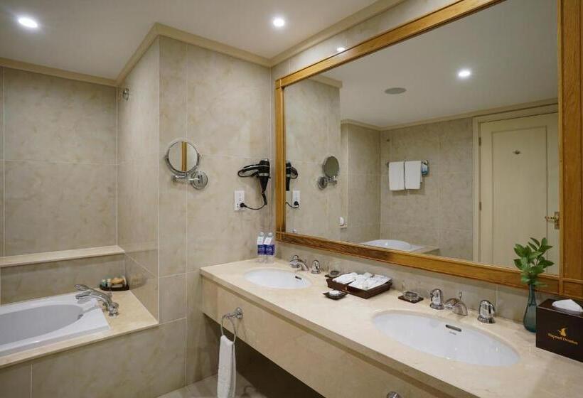 디럭스 룸 바다 전망, Vinpearl Resort & Spa Nha Trang Bay