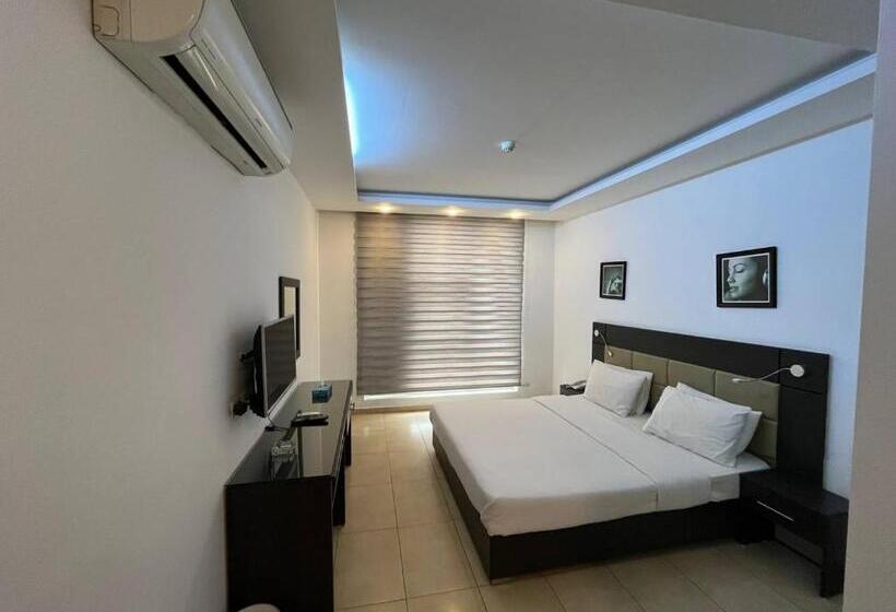 اتاق استاندارد با تخت بزرگ, 7 Days