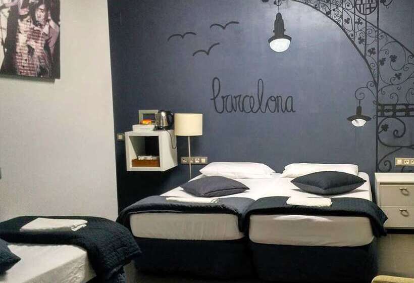اتاق استاندارد, Don Moustache Boutique Hostel
