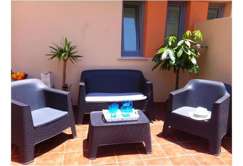 1 Bedroom Penthouse Apartment, Life Apartments Alameda Colón