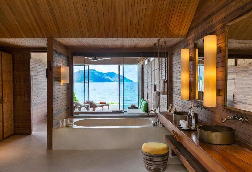 ویلای دلوکس 1 خوابه با چشم‌انداز دریا, Six Senses Con Dao   Turtle Island Paradise