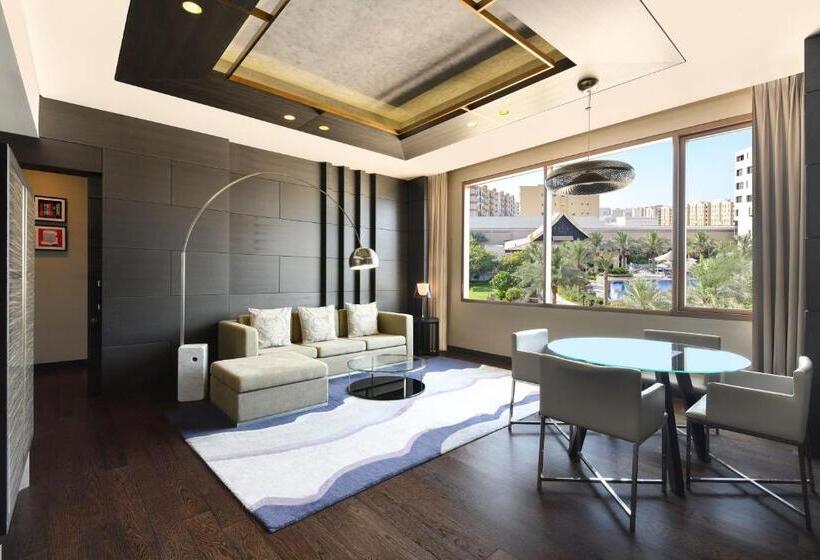 Люкс Сеньор, The Westin Doha Hotel & Spa