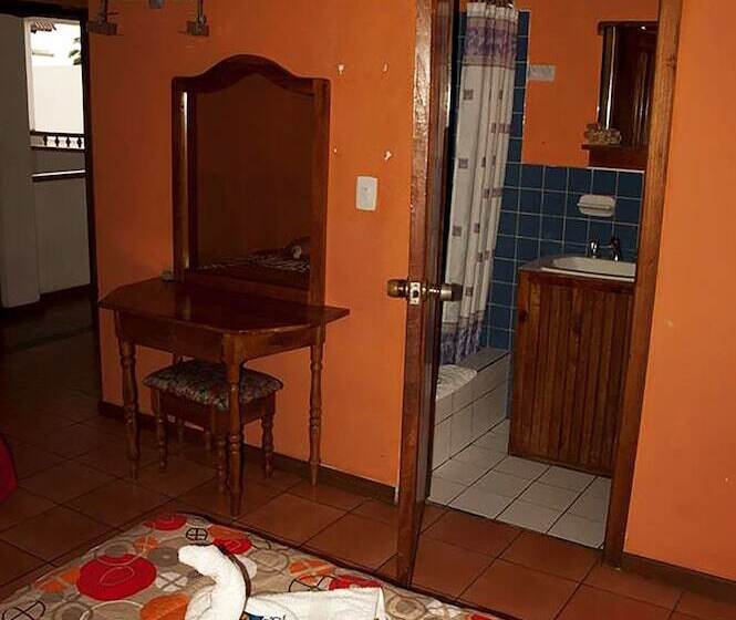 Chambre Standard Individuelle, Castro Galapagos