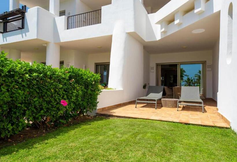 Люкс Боковой Вид на Море, Las Terrazas de Abama Suites