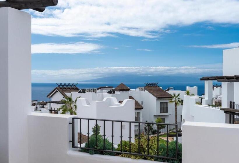 Люкс Боковой Вид на Море, Las Terrazas de Abama Suites