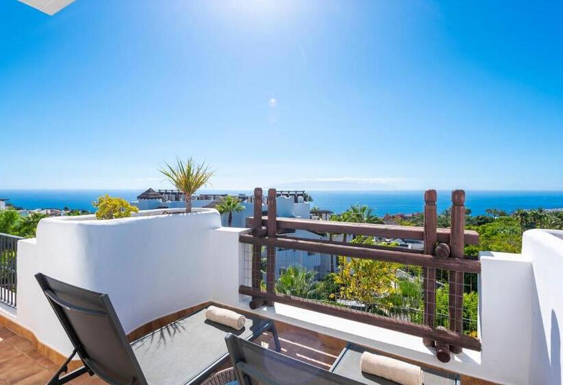 Люкс Боковой Вид на Море, Las Terrazas de Abama Suites