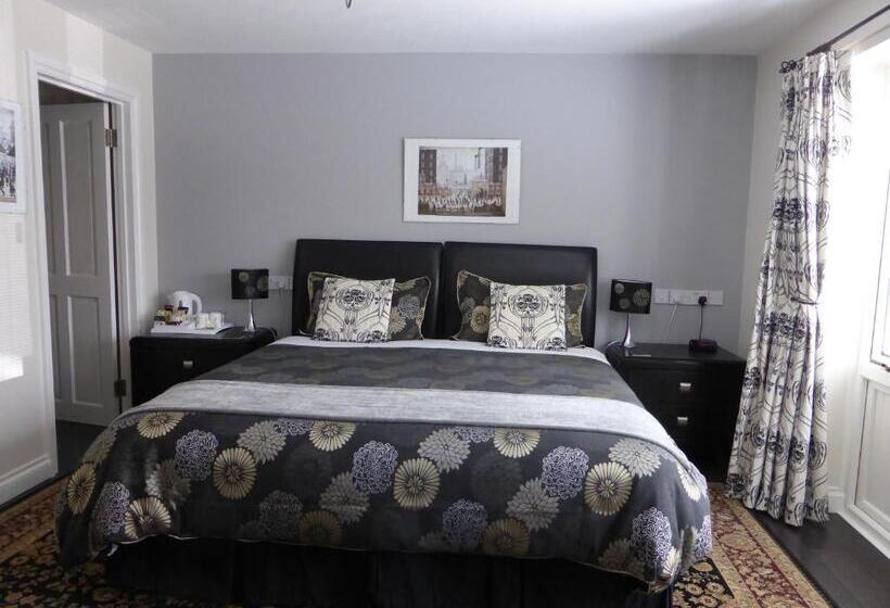 Номер Deluxe, Liongate House