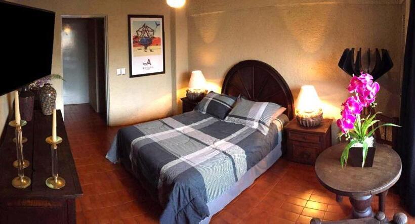 סוויטה, Aurora Suites