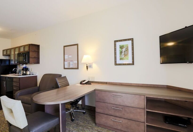 Студия Стандарт Двуспальная Кровать, Candlewood Suites Auburn, An Ihg