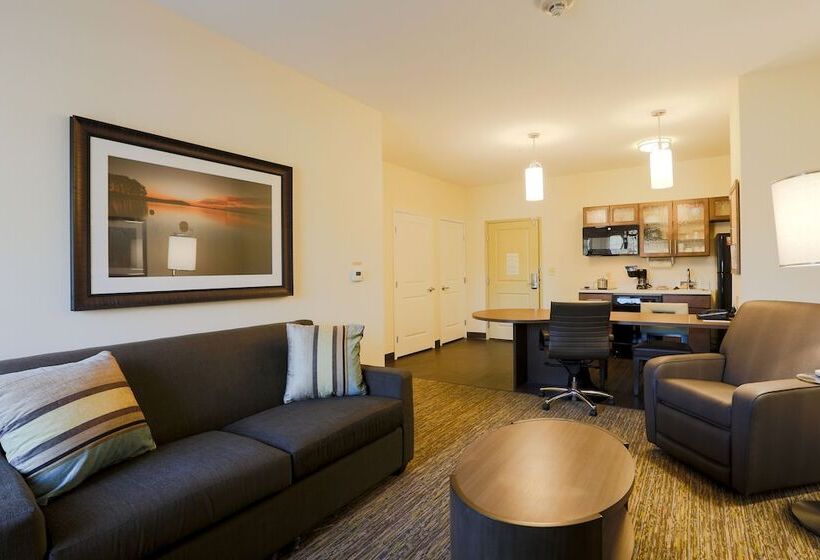 Студия Стандарт Двуспальная Кровать, Candlewood Suites Auburn, An Ihg