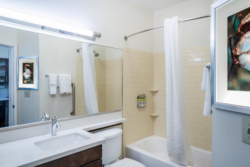 Номер Стандарт, Candlewood Suites Auburn, An Ihg