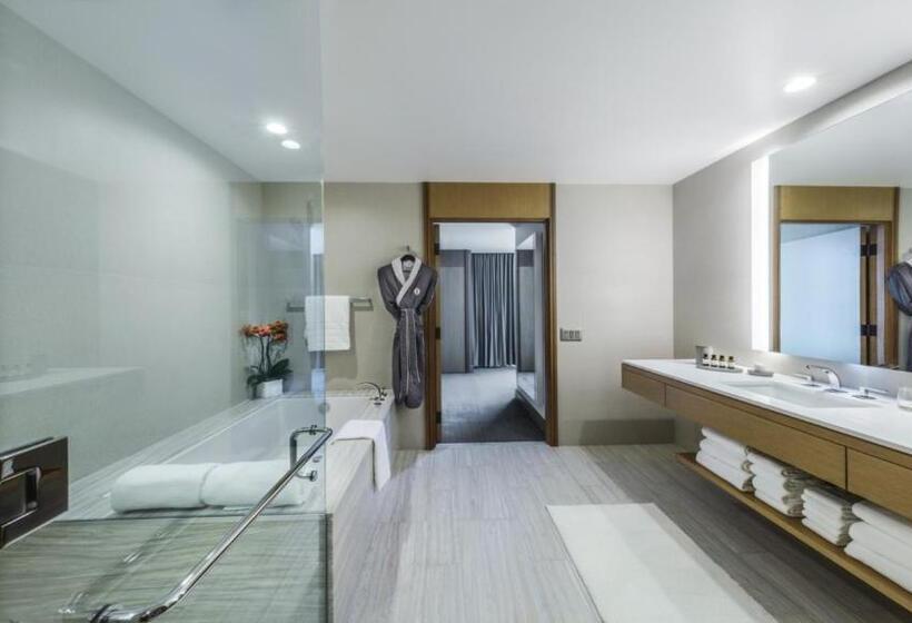 Люкс Кровать Кинг, Intercontinental   Los Angeles Downtown, An Ihg