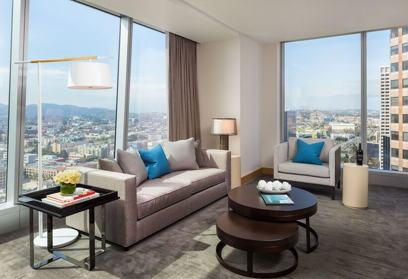 Люкс Клуб, Intercontinental   Los Angeles Downtown, An Ihg
