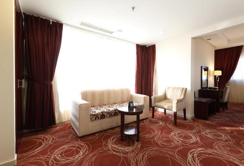 סוויטת 3 חדרי שינה, Al Rayyan Makiya Towers Hotel 1