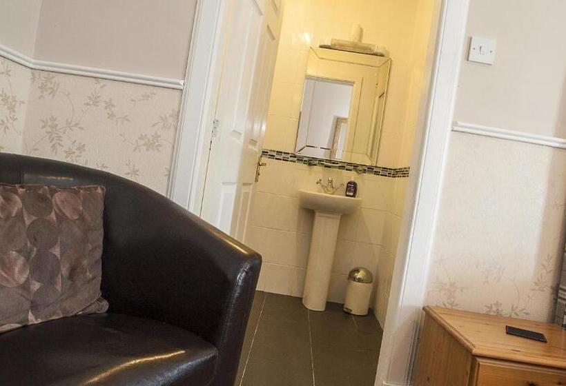 Номер Стандарт, Bank Guest House