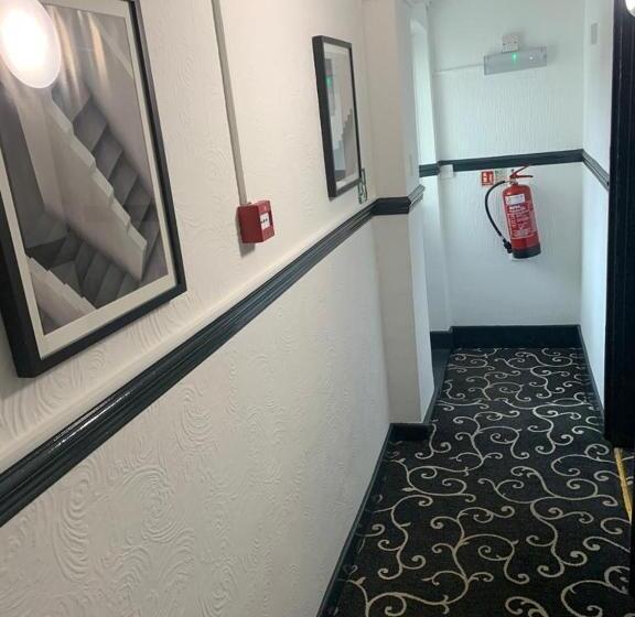 Номер Стандарт, Trinity Guest House