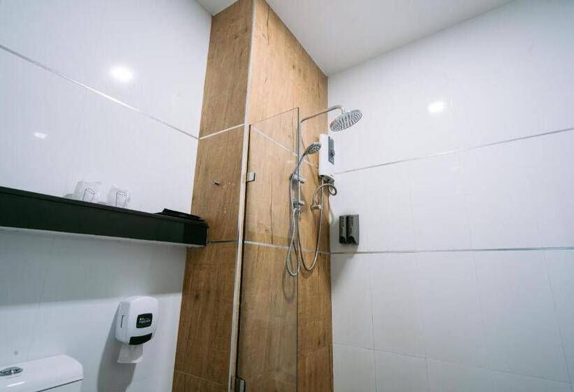 Трехместный Номер Deluxe, Ray Hotel Buriram