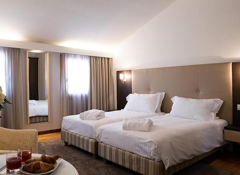 اتاق استاندارد با چشم‌انداز باغ, Relais Golf Padova