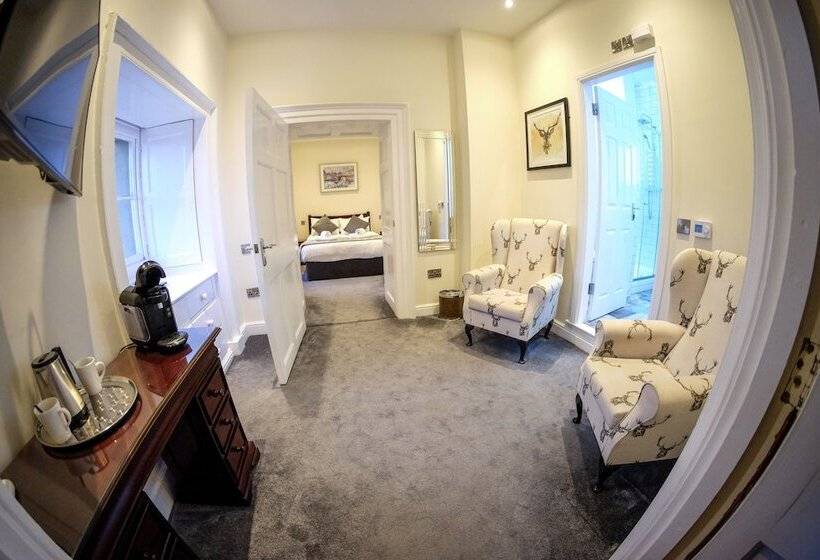 庭の見えるジュニアスイート, Wortley Hall Sheffield