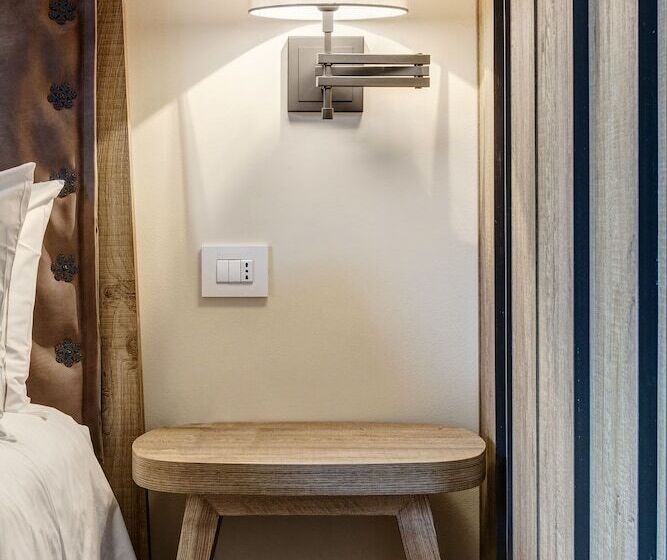 Номер Комфорт, Grand Hotel Courmayeur Mont Blanc, By R Collection Hotels