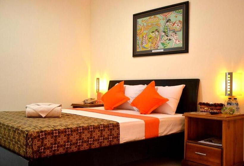 اتاق لوکس, Helios Hotel Malang
