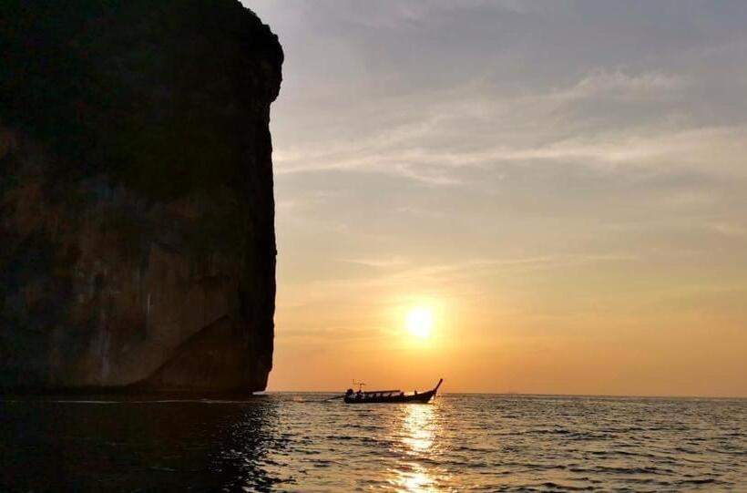 스탠다드 룸, Phi Phi Sand Sea House