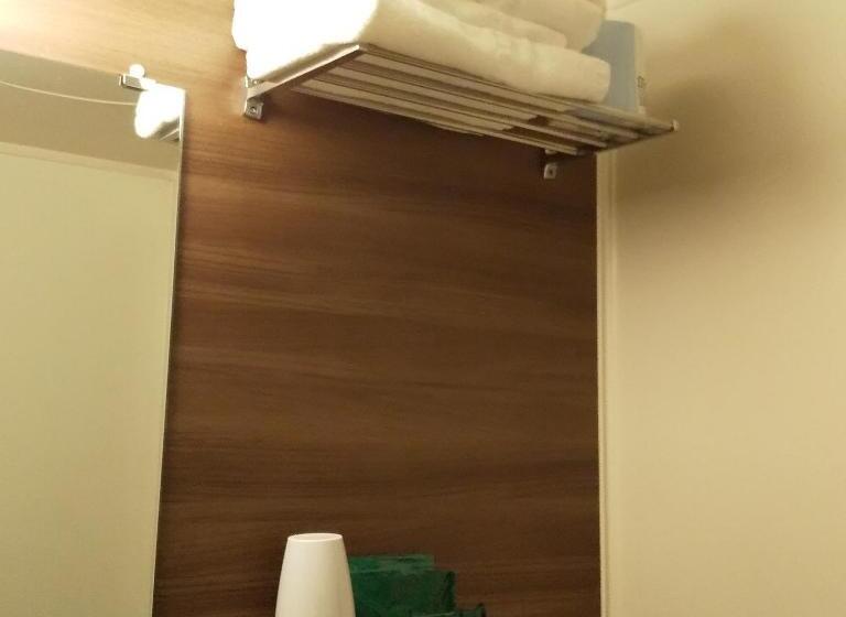 Номер Стандарт, Route Inn Kawaguchiko