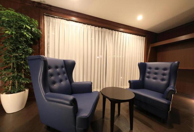 Президентский Люкс, Terrace Garden Mihama Resort