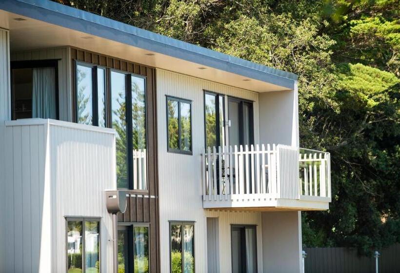 Апартаменты 2 Спальни, Waikanae Beach Ocean View Apartments