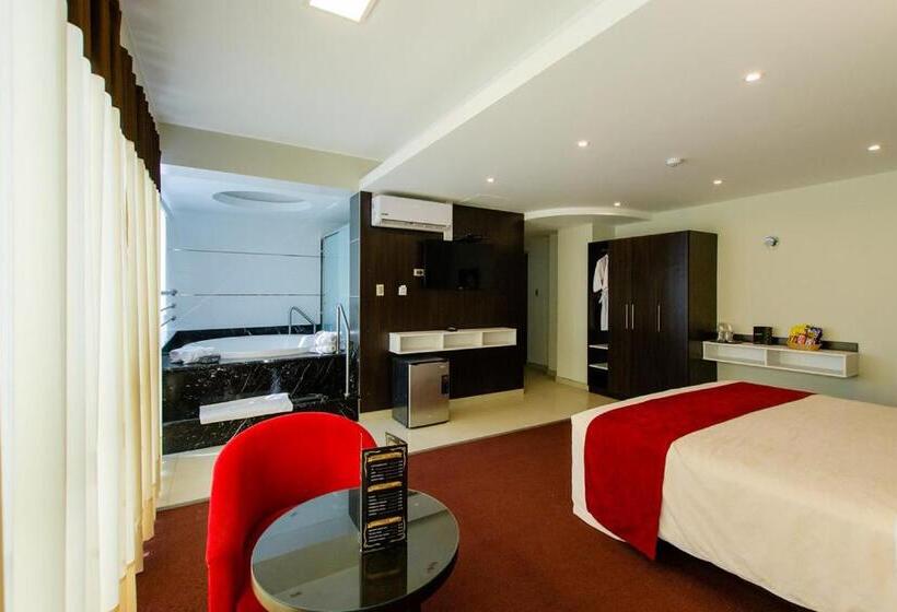 سوئیت پرزیدنت, Verona Hotel & Baños Turcos