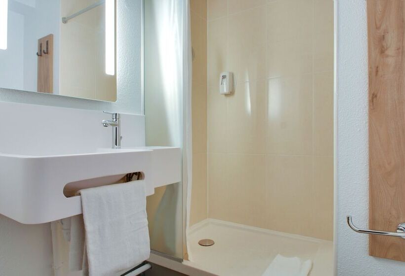 Номер Стандарт, B&b Hotel Reims Bezannes