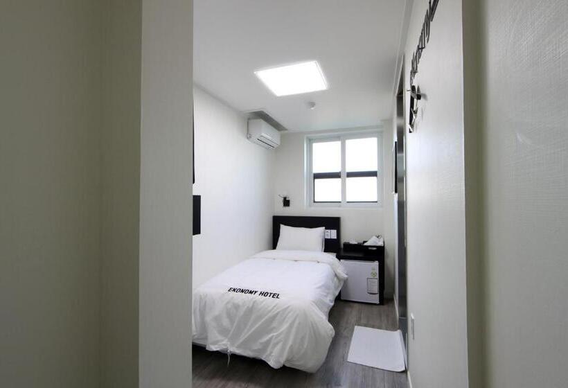 غرفة قياسية فردية, Ekonomy Hotel Incheon