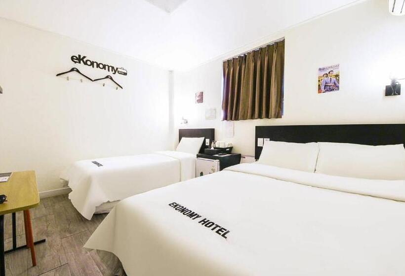 غرفة قياسية ثلاثية, Ekonomy Hotel Incheon