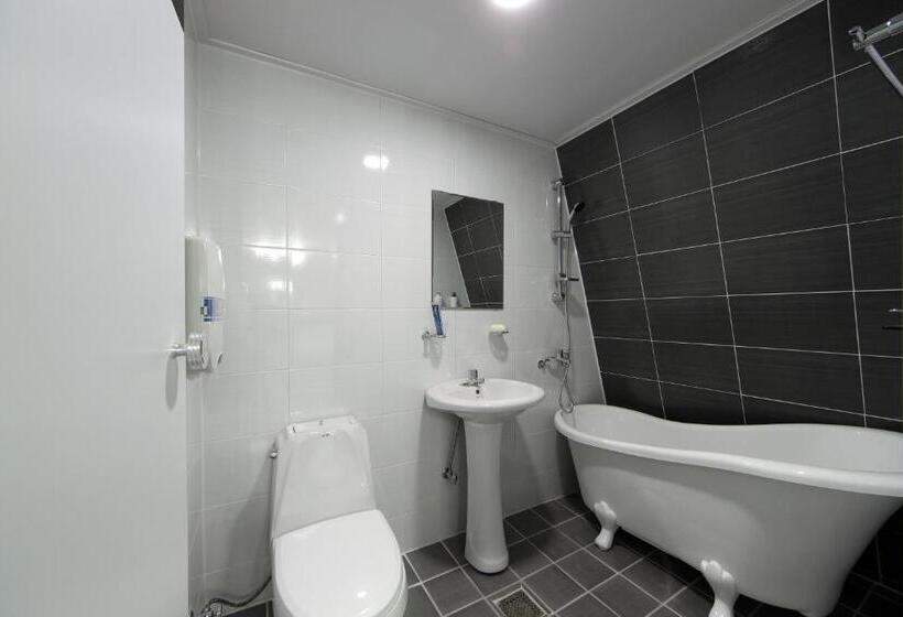 غرفة عائلية, Ekonomy Hotel Incheon