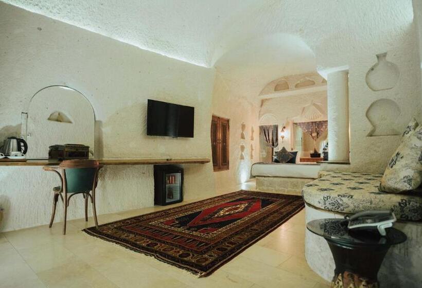 디럭스 스위트, Hu Of Cappadocia   Special Class