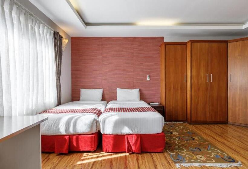 آپارتمان 1 خوابه, Shaligram Hotel & Spa