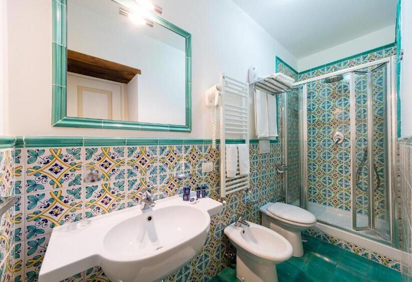 Номер Стандарт с Балконом, Relais San Giacomo