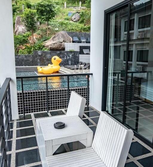 Номер Deluxe, Chaantalay