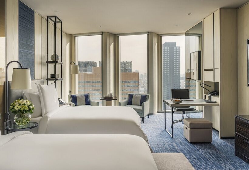 Номер Клуб, Four Seasons Hotel Seoul
