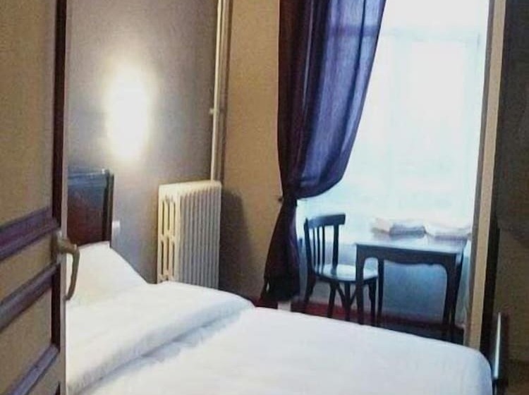 Номер Стандарт, Hôtel Le Relais Lamartine